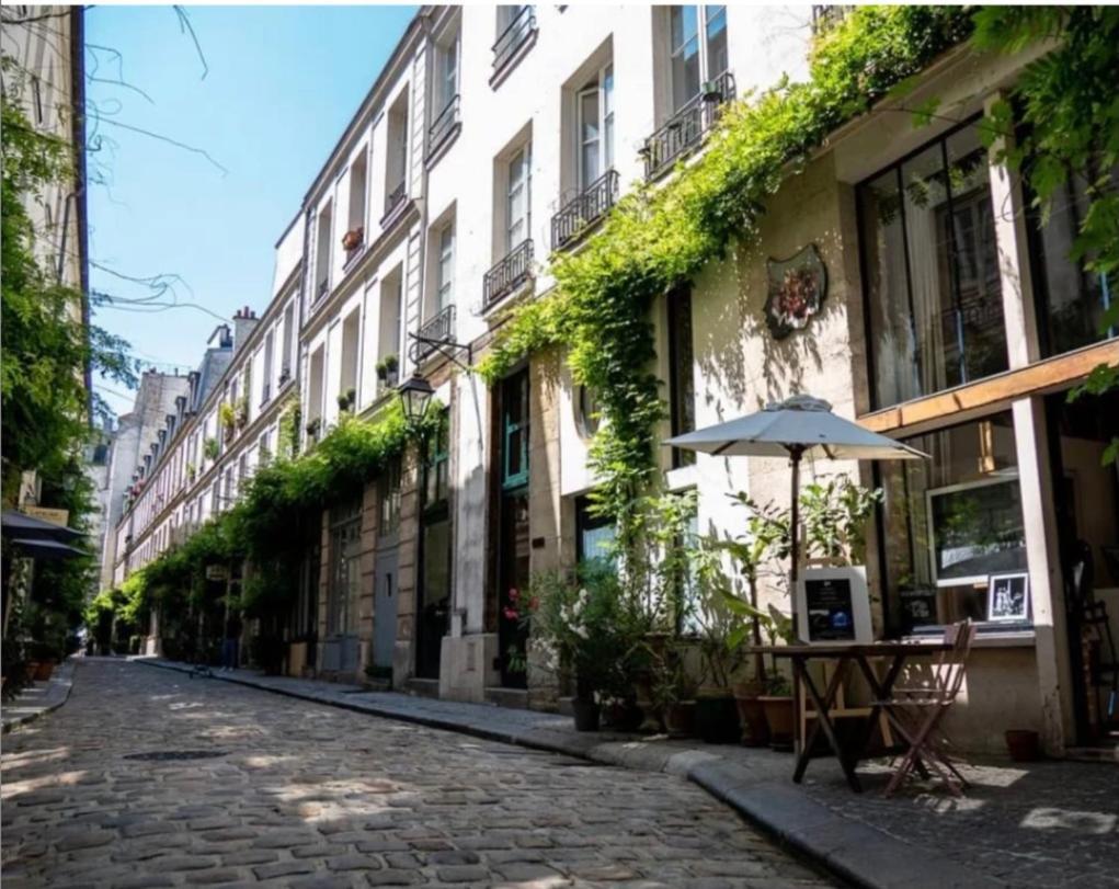 Paris-Bastille Exteriör bild